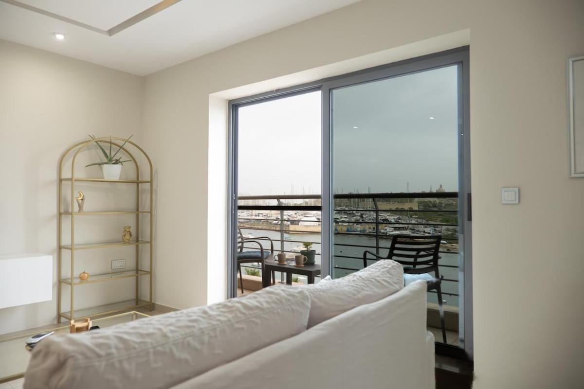 Golden Harbour - 2 Bedrooms, 2 Bathrooms Gzira Exterior photo